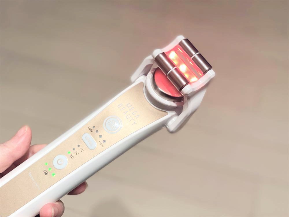 ちょっとココらで1週間本気の集中ケアをしてみます！ナリス美顔器