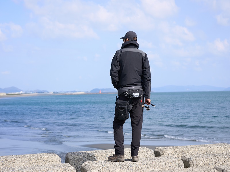 DR-1324J GORE-TEX タフレインジャケット(ウェア)｜DAIWA