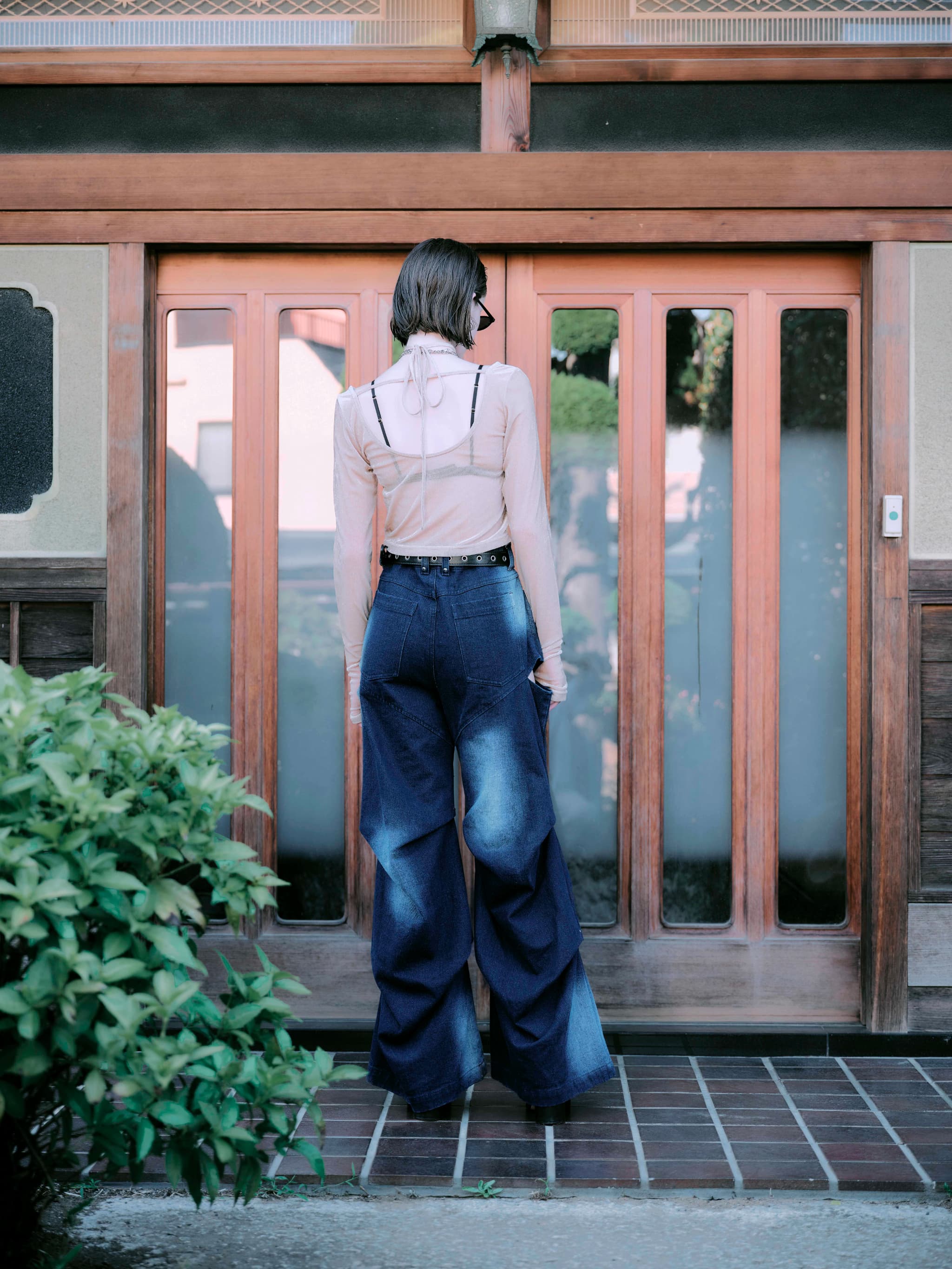 TUCK DESIGN DENIM PANTS-BLUE – TAJEN:T