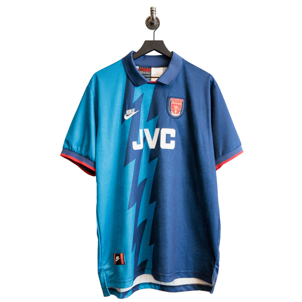Arsena_blue_light_blue_jersey_