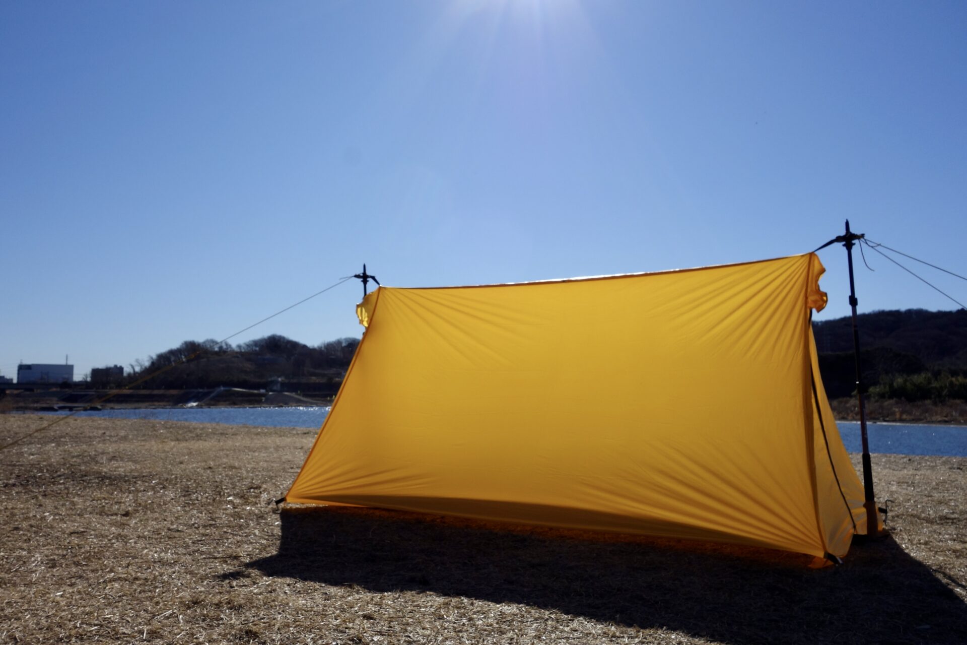アライテントのスーパーライトツェルトを初めて張ってみました