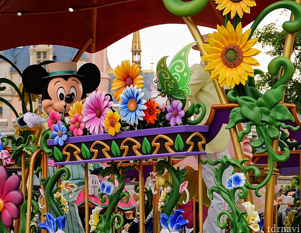 とうとう本気を出してきた！香港ディズニーイースターパレード速報