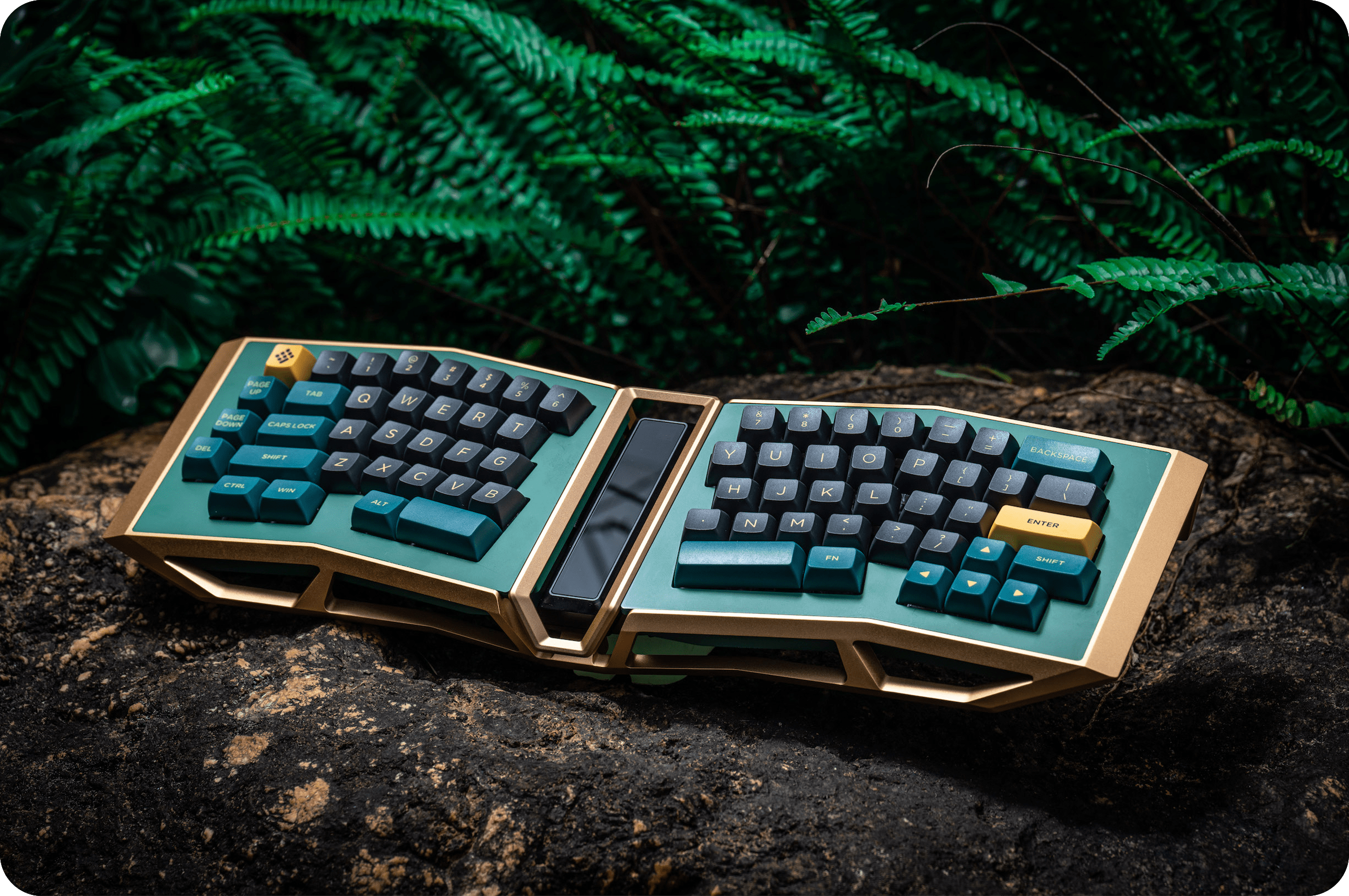 Angry Miao's AM AFA R2 is part sculpture, part keyboard | TechCrunch