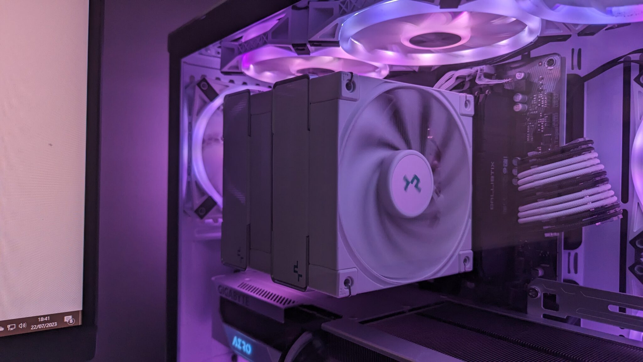 Deepcool AK620 White CPU Cooler Review | TechNuovo