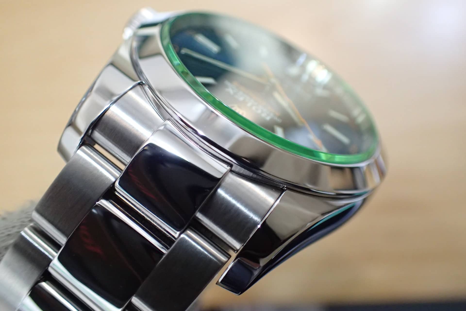 中古品A【ROLEX】ロレックス ミルガウス Ref.116400GV Zブルー 廃版