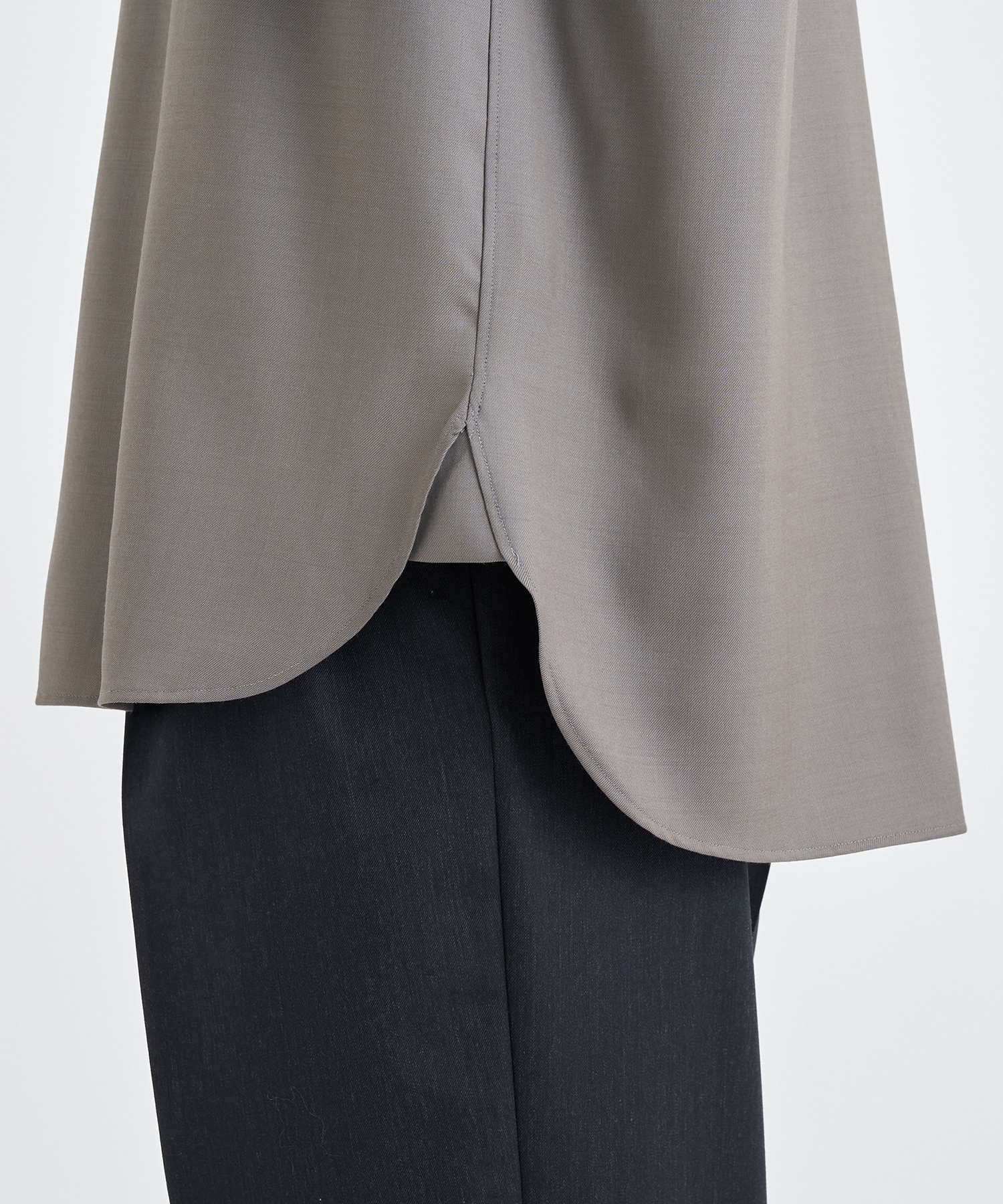 REGULAR COLLAR RELAX FIT SHIRT | IRENISA イレニサ