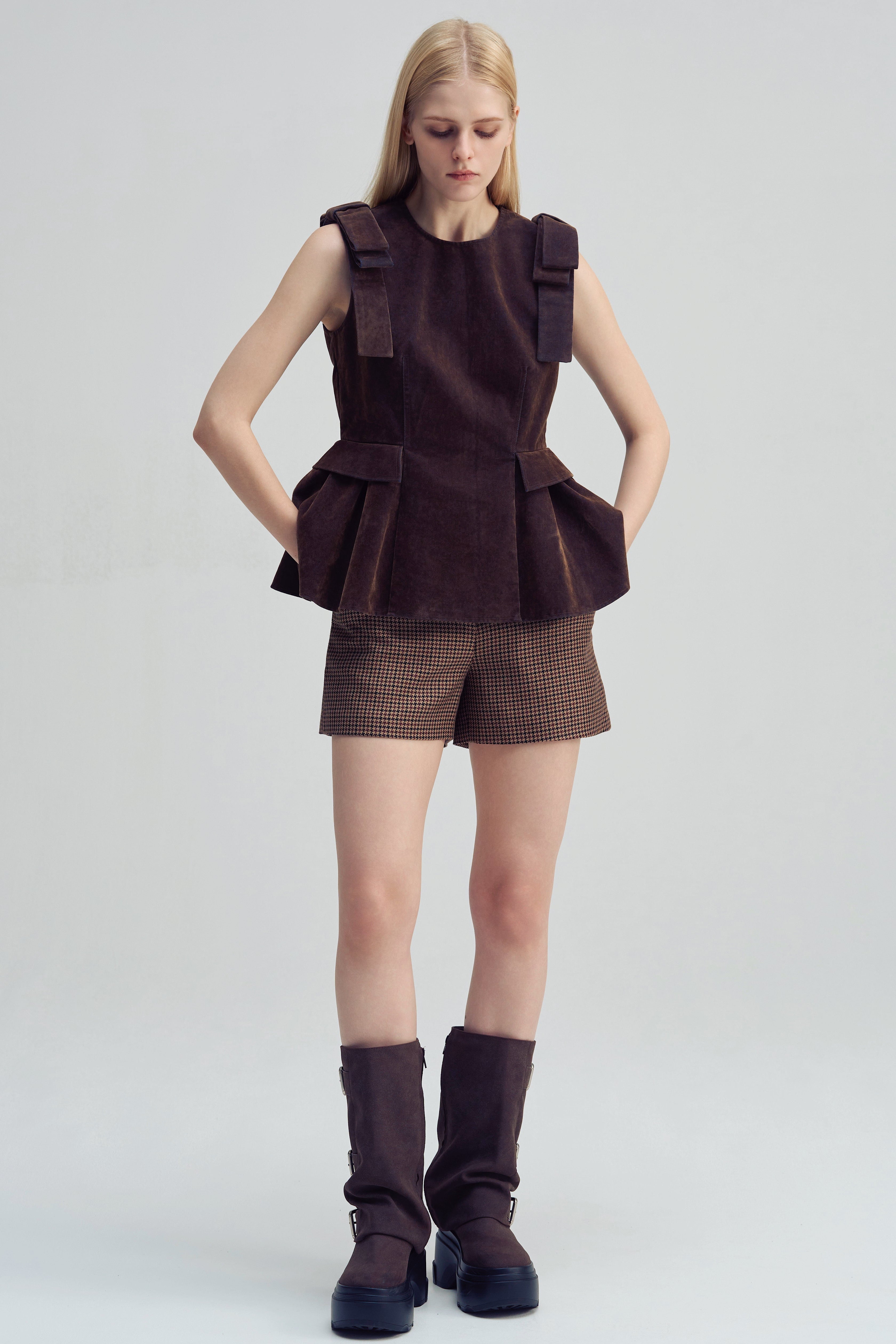 Dachau Sleeveless Peplum – THE TOÉ