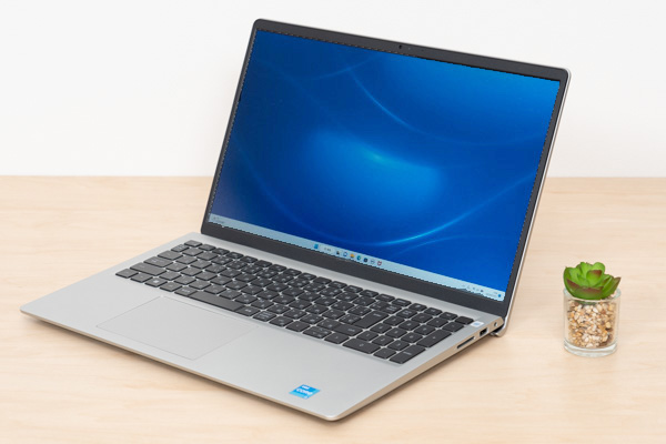 デル Inspiron 15 3000 Intel (3511/3520)の実機レビュー - the比較