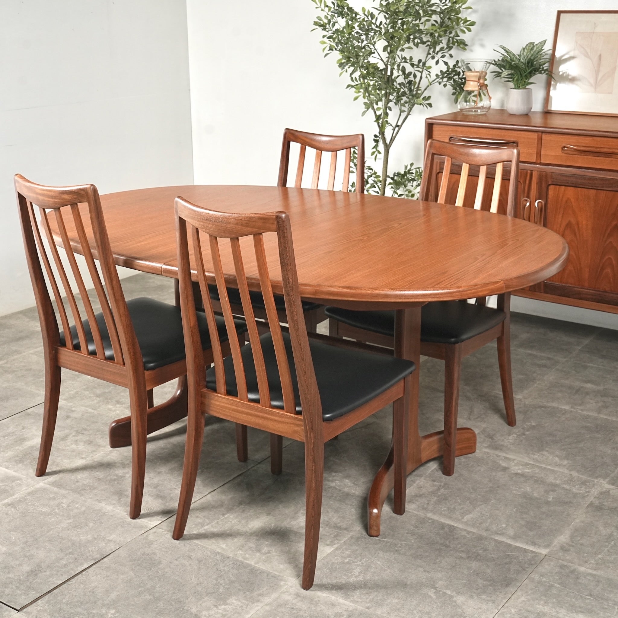 G-PLAN】ホエールレッグ ダイニングテーブル – TIME HYPE