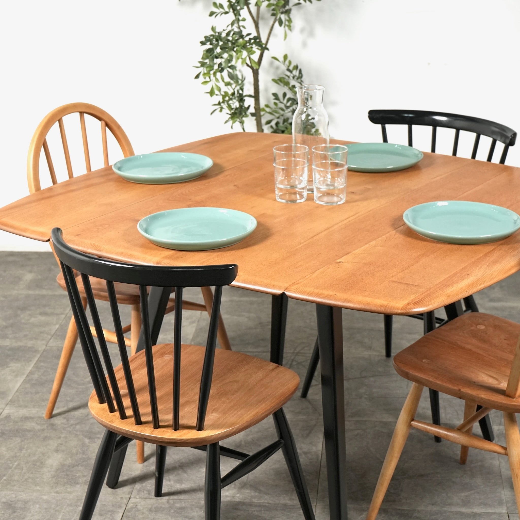 ERCOL】ヴィンテージ ドロップリーフテーブル(バイカラー) – TIME HYPE