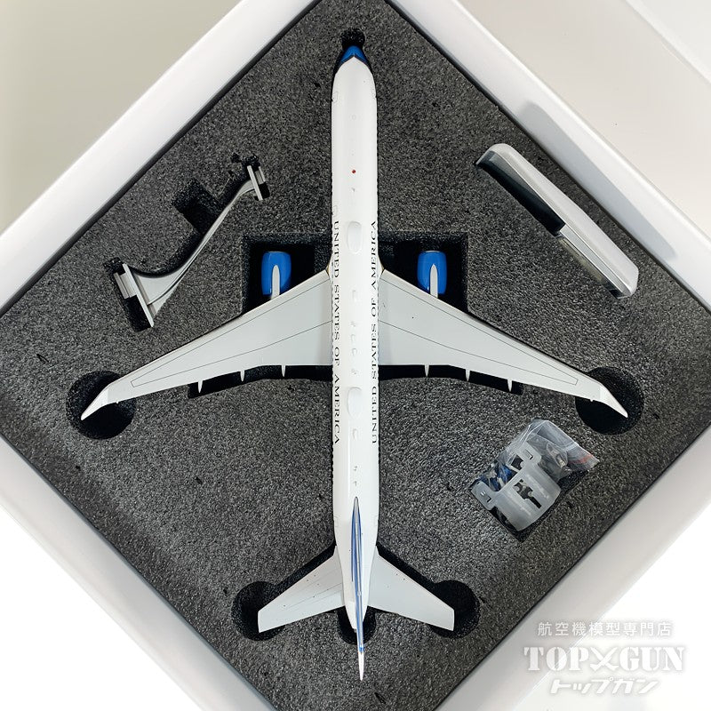 NG Models C-32A (757-200) アメリカ空軍 「equipped with PW2040