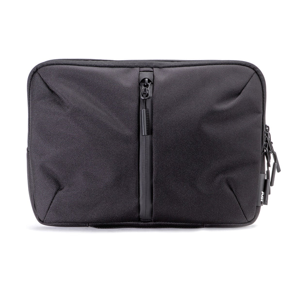 エアー クラッチバッグ TRAVEL COLLECTION Tech Folio 13 Aer AER