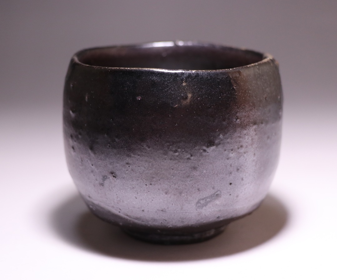 馬場隆志 作 「備前黒湯呑」 ～備前焼専門卸小売店 川口陶楽苑～