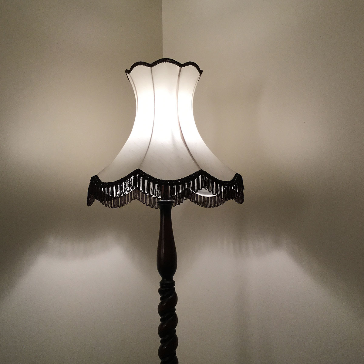 楽天市場】アンティーク フロアスタンド aramis ランプ 照明 レトロ