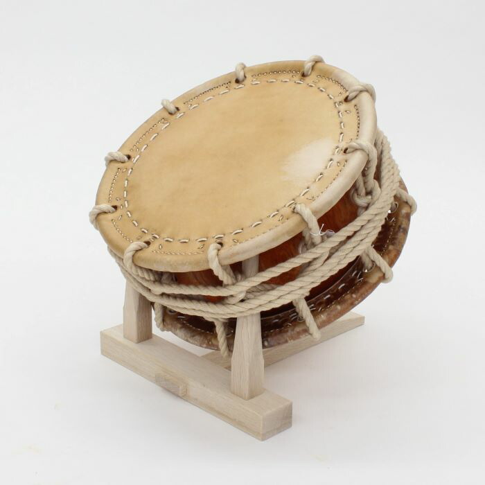 楽天市場】附締太鼓用二本足台 樫製 お囃子 祭り 幅44cmX奥行40cmX高さ