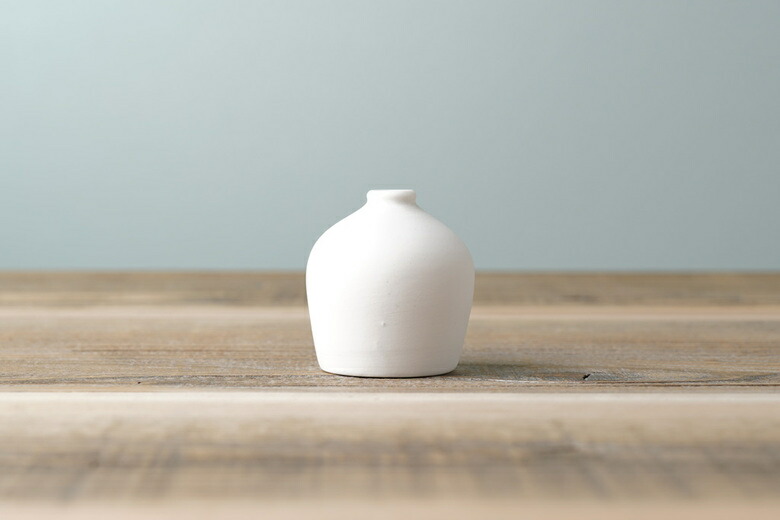 楽天市場】涙壺 なみだつぼ 白磁 有田焼 花瓶 一輪挿し 花器 おしゃれ