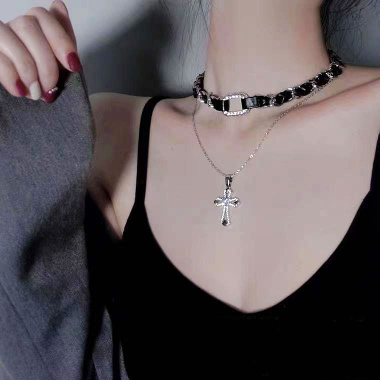楽天市場】チョーカー ネックレス ペア セット 十字架 クロス レザー
