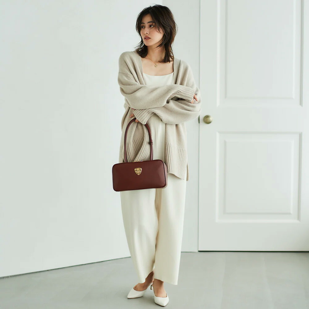 楽天市場】【ATAO公式】Lungoルンゴ ミニボストン 横長 小さめ 肩掛け