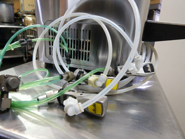 楽天市場】【中古】2012年製 ホシザキ 3口 ビール サーバー DBF-68TA2