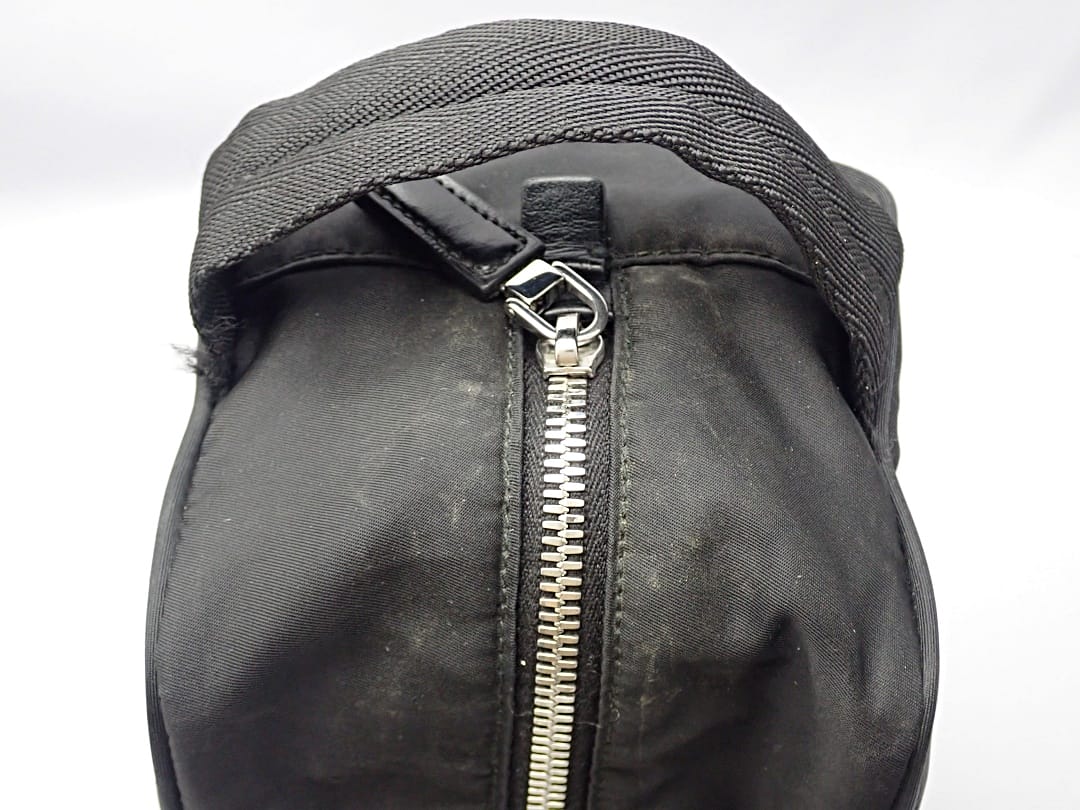 楽天市場】PRADA プラダ RE-NYLON ナイロン ポーチ セカンドバッグ