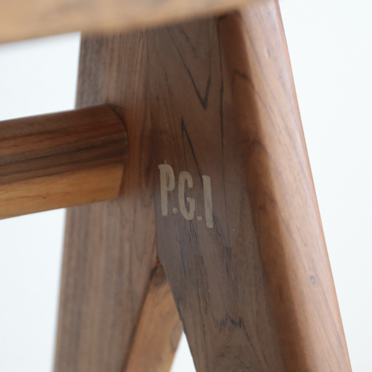 楽天市場】ピエール・ジャンヌレ スツール オットマン ラタン 古材