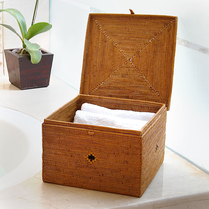 楽天市場】アタで編まれた大きなフタ付きボックス型バスケット Lタイプ