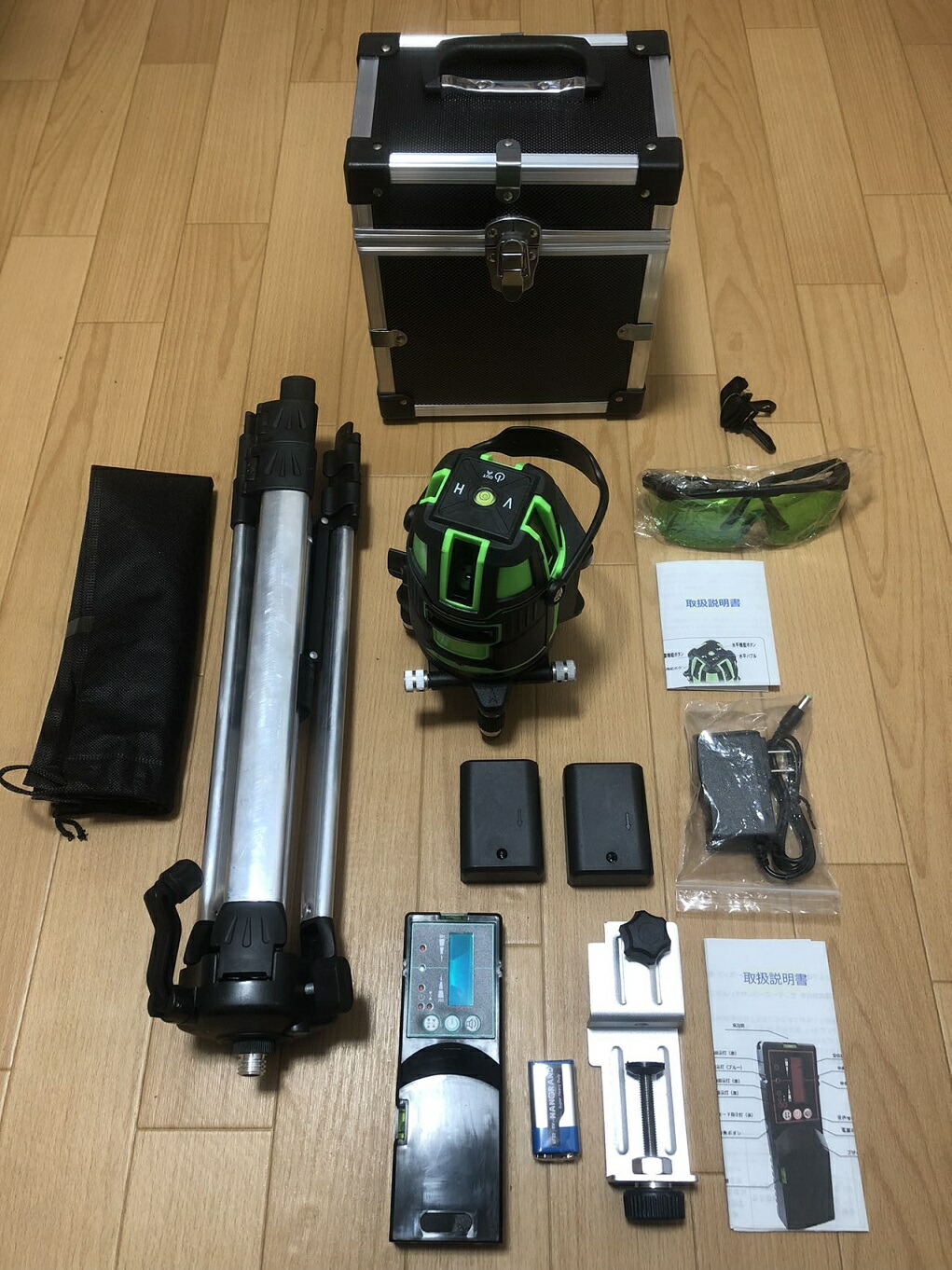 楽天市場】5ﾗｲﾝ6点 ｸﾞﾘｰﾝﾚｰｻﾞｰ墨出し器 墨出器 水平器 墨出し機 測定器