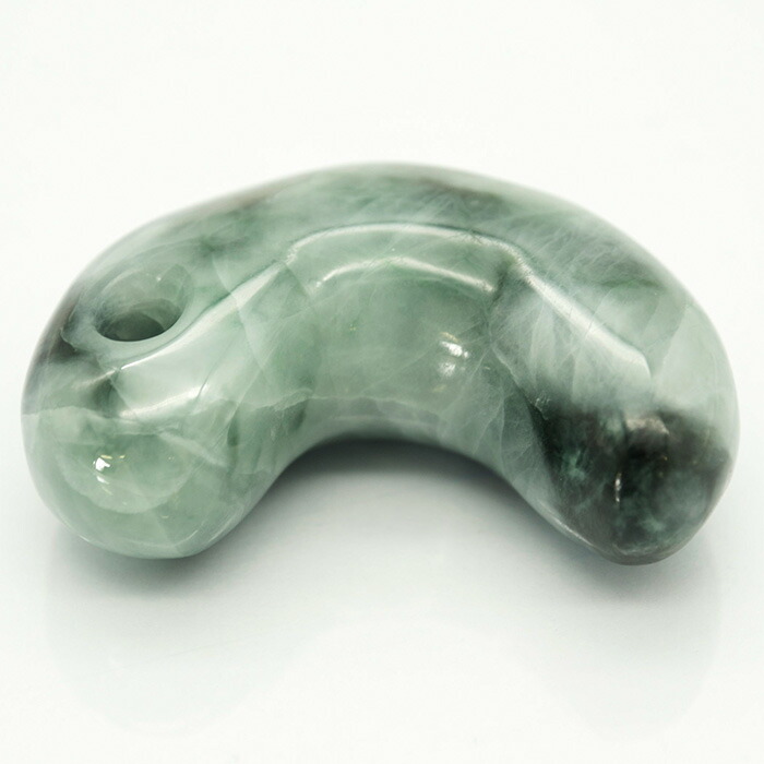 楽天市場】【一点物】 【希少】 糸魚川翡翠 勾玉 46.5g 新潟県産 幸運