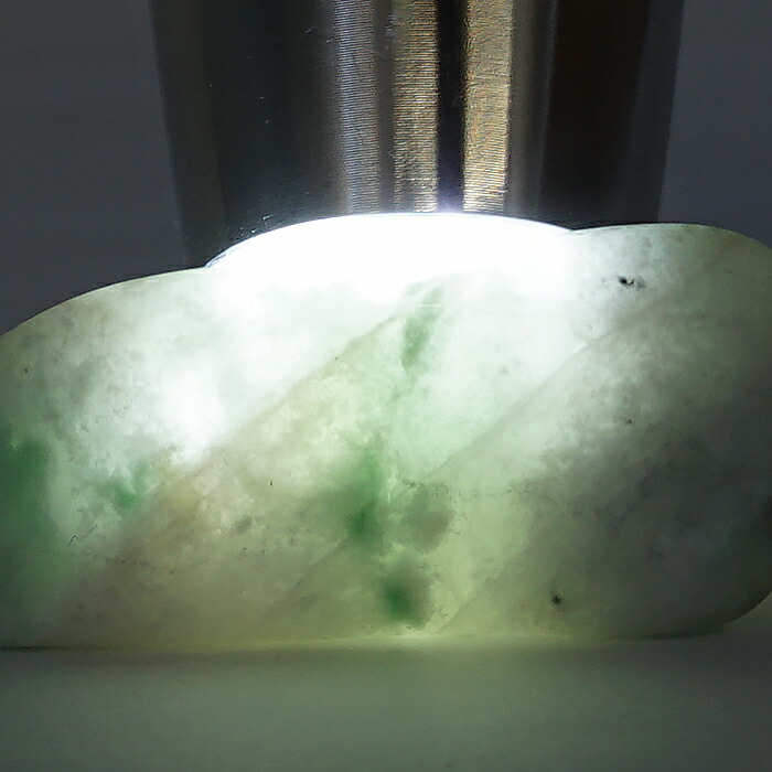 楽天市場】【 一点物 】【 希少 】 糸魚川翡翠 原石 23.0g 新潟県産