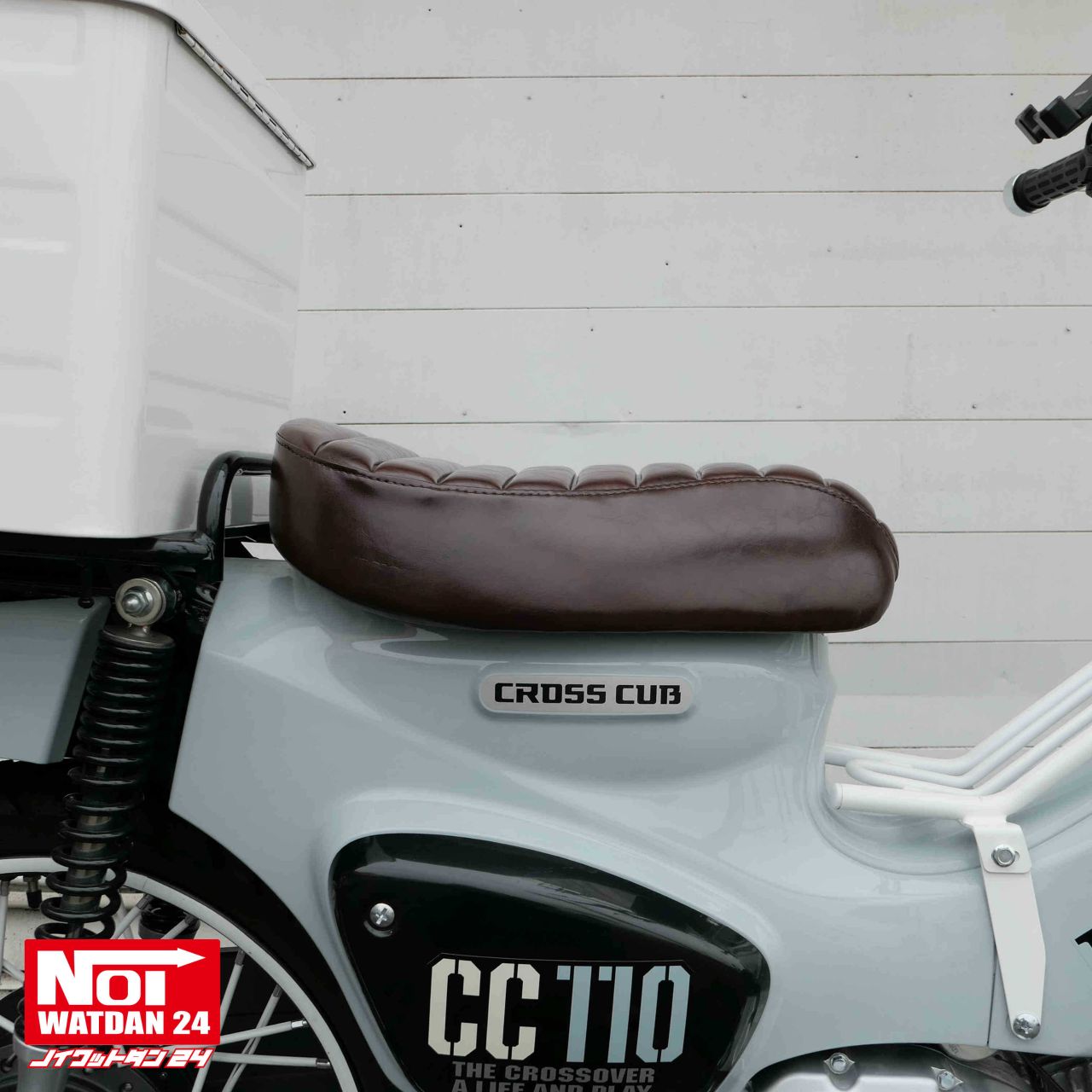 楽天市場】クロスカブ スーパーカブ ローダウンシート タックロール