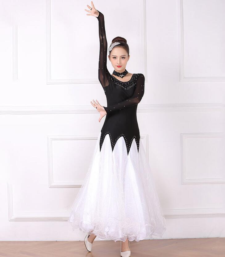 社交ダンス用 競技ドレス ブラック・ホワイトグラデーション 社交