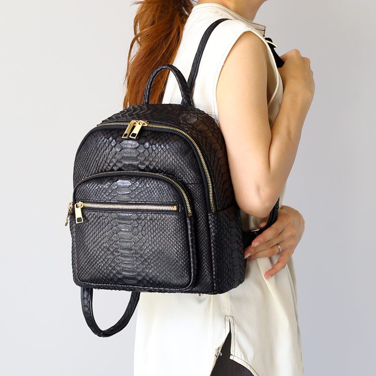 楽天市場】パイソン 本革 リュック レディース 軽い 全8色 おしゃれ