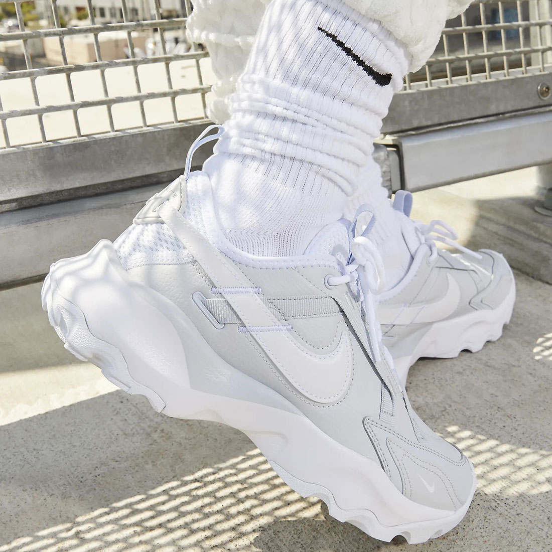 楽天市場】ナイキ TC 7900 プレミアム 2 NIKE W TC 7900 PRM 2