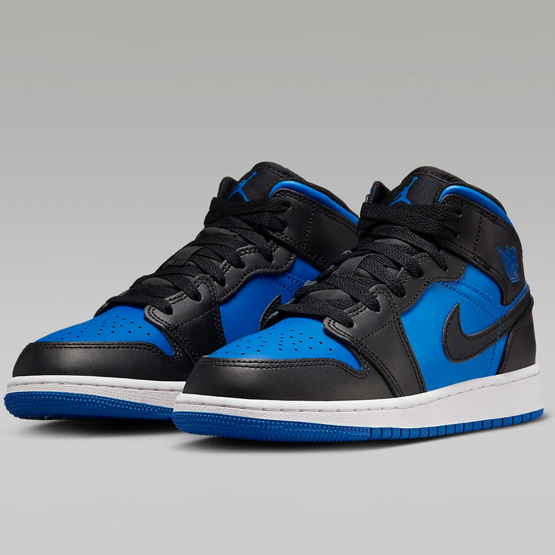 楽天市場】ナイキ エア ジョーダン 1 ミッド NIKE J AIR JORDAN 1 MID