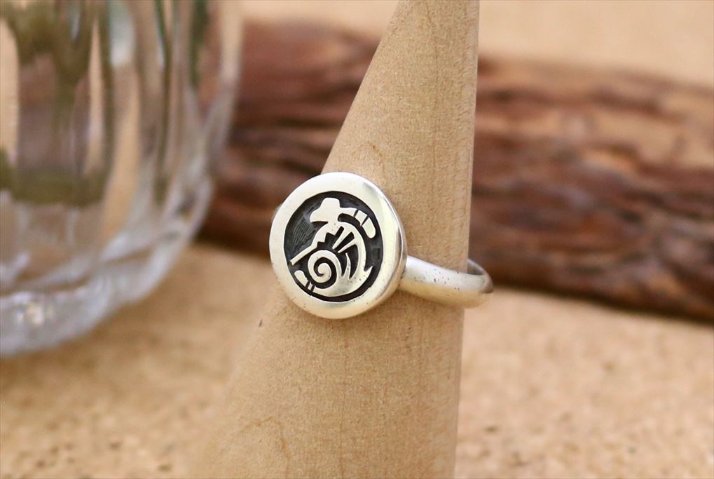 楽天市場】インディアンジュエリー ホピ族 Lucion Koinva (ルシオン