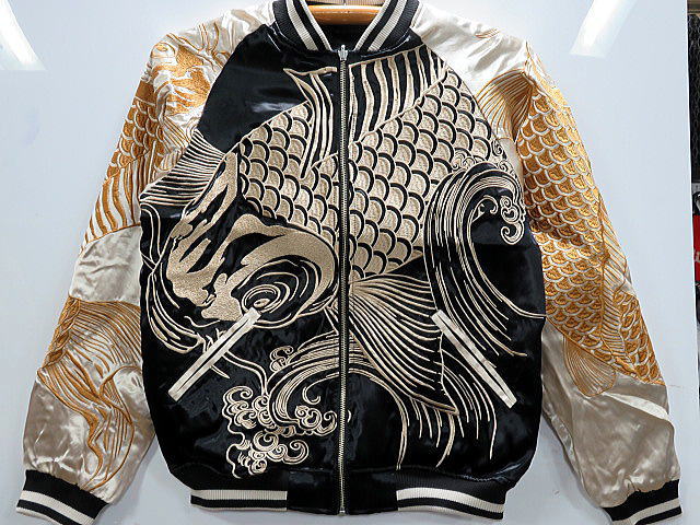 楽天市場】絡繰魂 粋 巨大鯉 爆翔 リバーシブルスカジャン 和柄