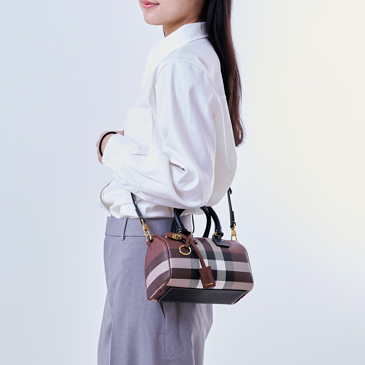 楽天市場】BURBERRY バーバリー バッグ ハンドバッグ 8071357 8069663