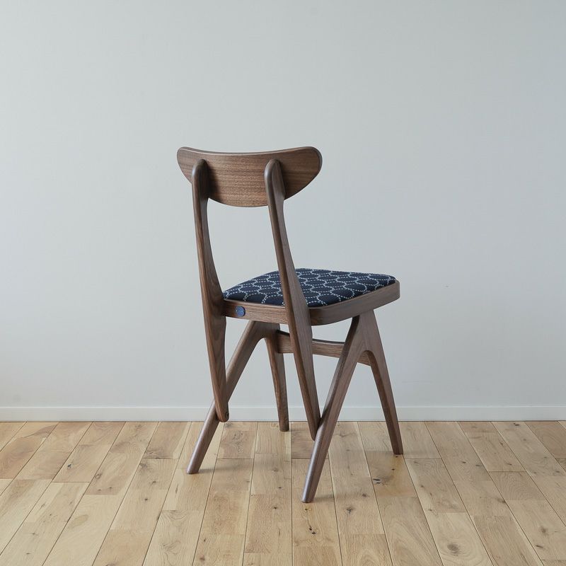 楽天市場】【全4色】マルニ60 デルタチェア ウォルナット ファブリック