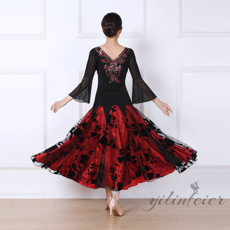 楽天市場】2点セット 3色あり 社交ダンス衣装 フリル トップス