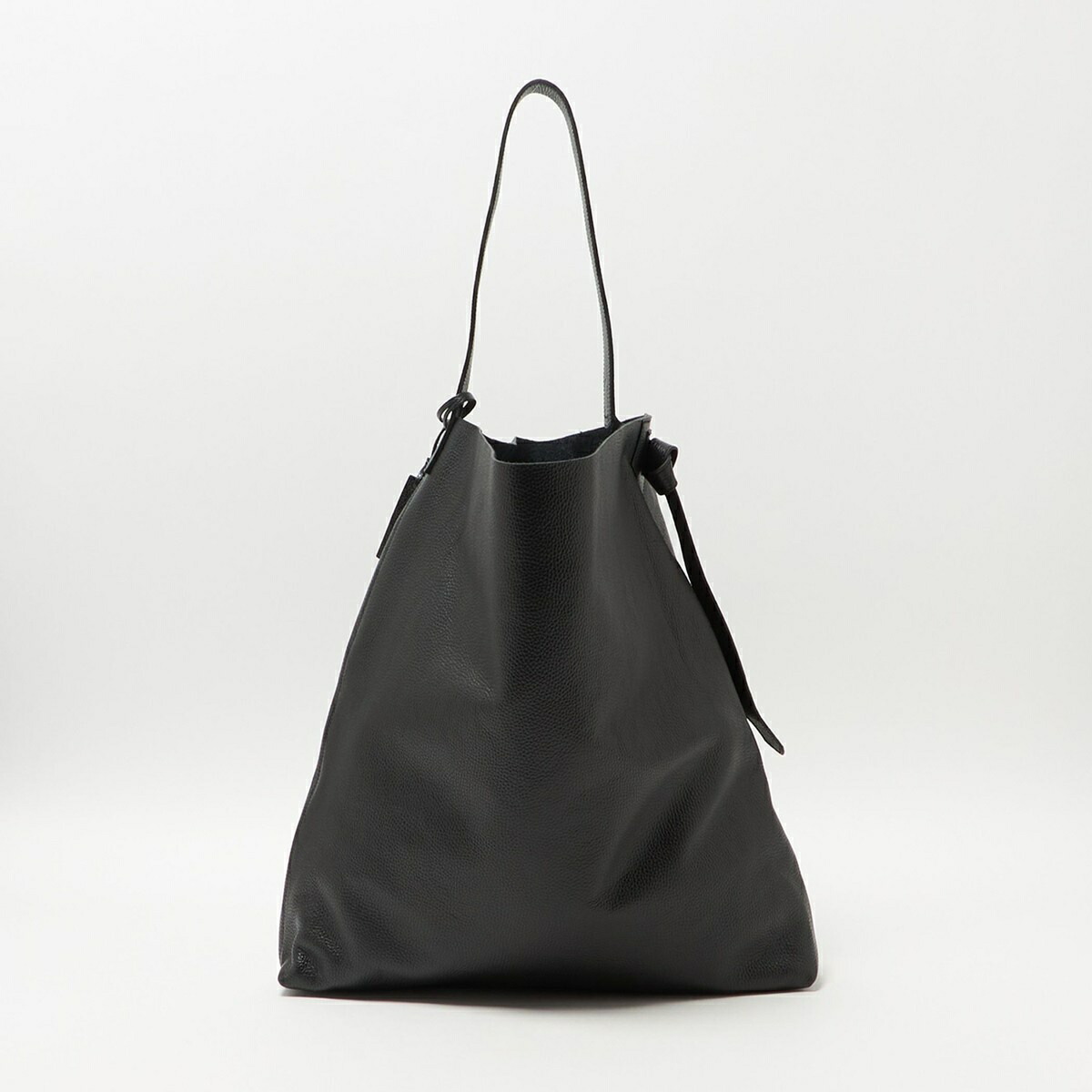 楽天市場】＜LA UNIQA＞ビッグ ショルダー バッグ／ビューティー