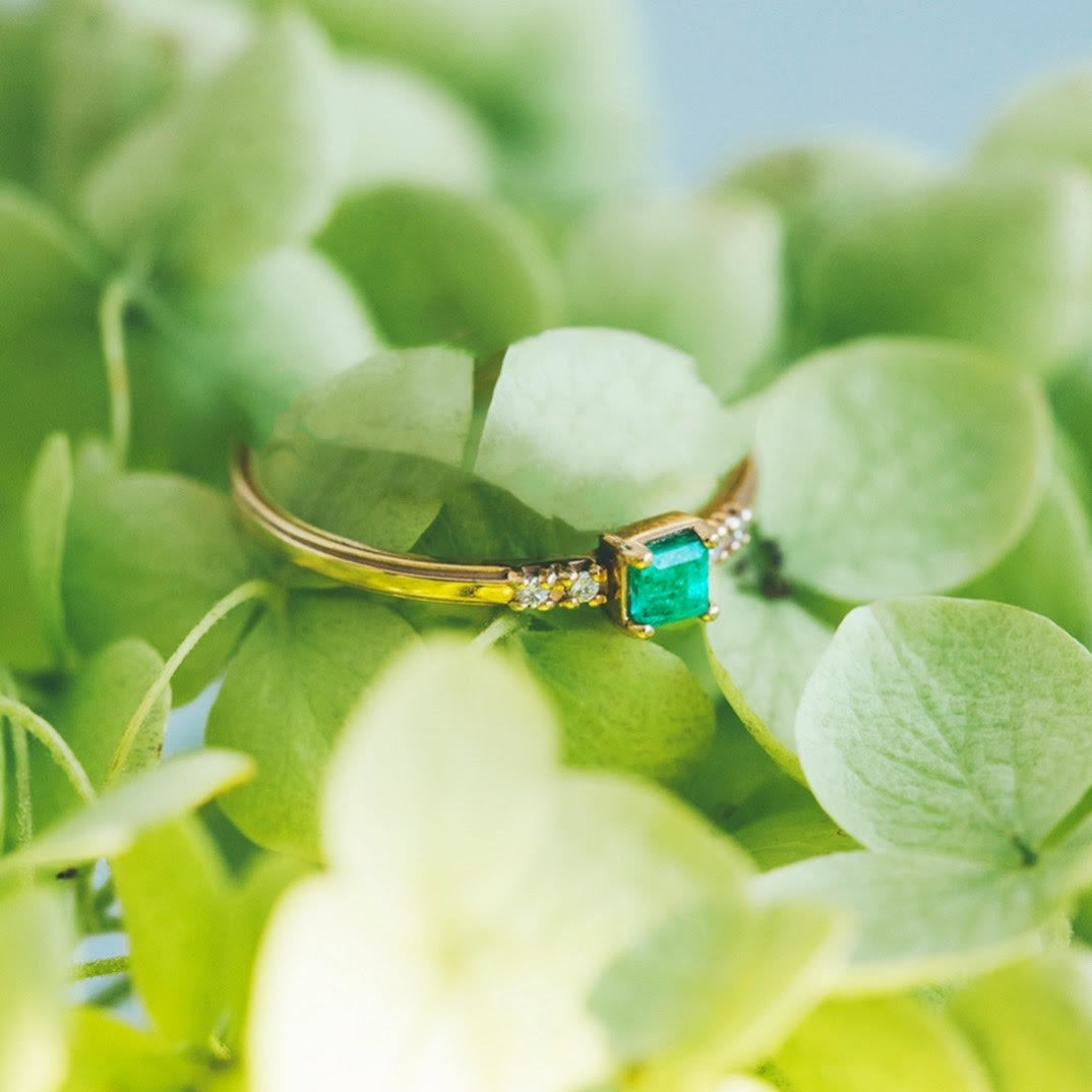 楽天市場】K10YG エメラルド ダイヤモンド0.02ct スクエアカットリング