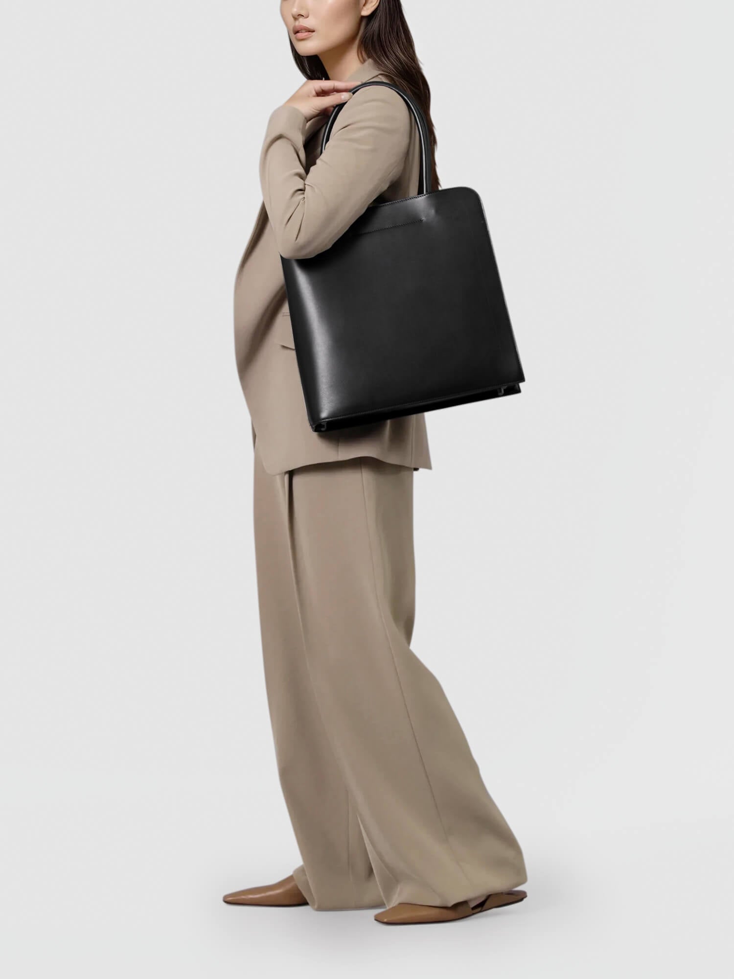 ブラックヌメ ブックトート – トートバッグ – 土屋鞄製造所