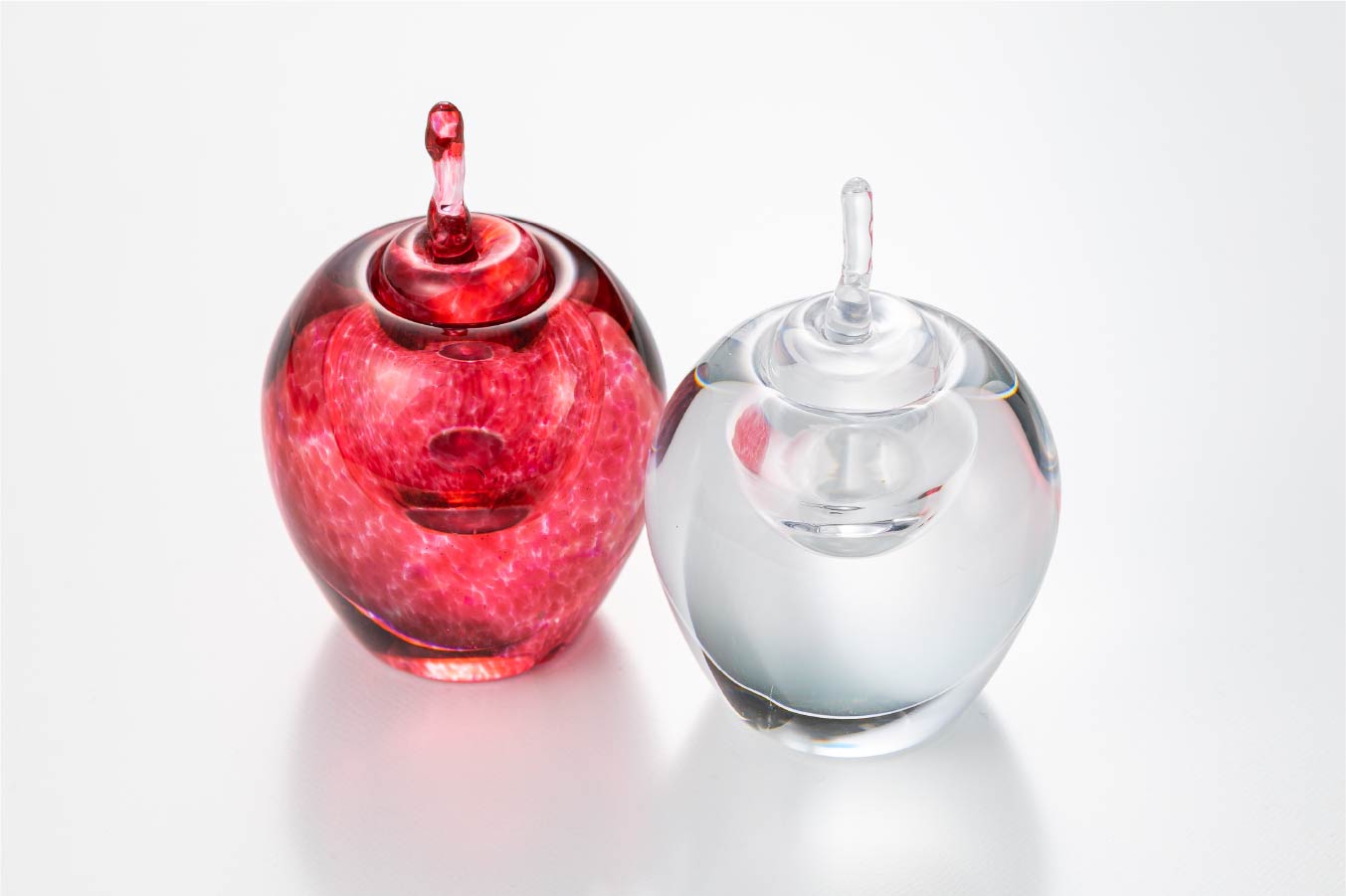 ちいさな林檎 ガラスペン［6月］ | ピックアップ | ハンドメイドガラス