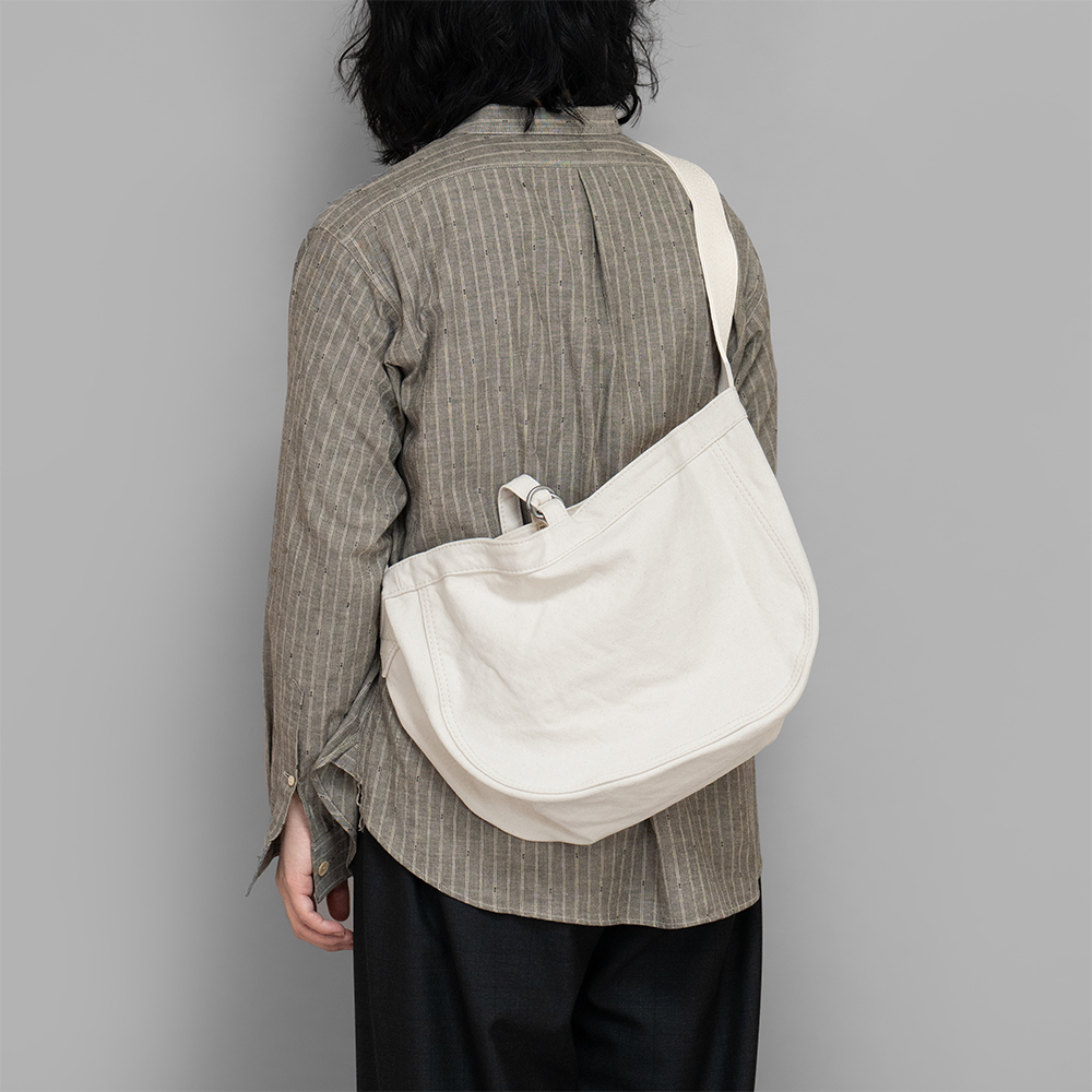 T.T / Newsboy Bag Small (Ivory) | twelve