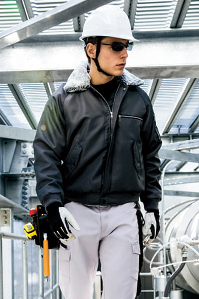 全4色】裏ボア防寒ブルゾン AZ-10549 | 作業服・ワークユニフォームの