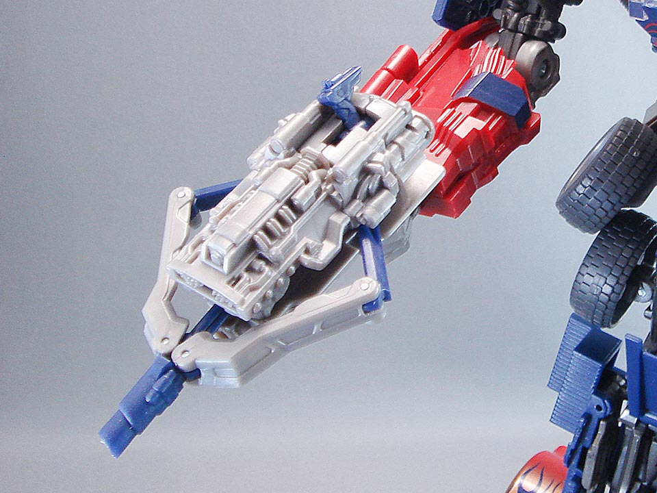 レビュー：TFダークサイドムーン ストライカーオプティマス: 超偏見超変形