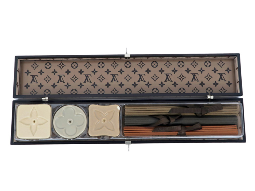 お買取りしました！ ルイヴィトン ノベルティ 25周年 お香セット イン