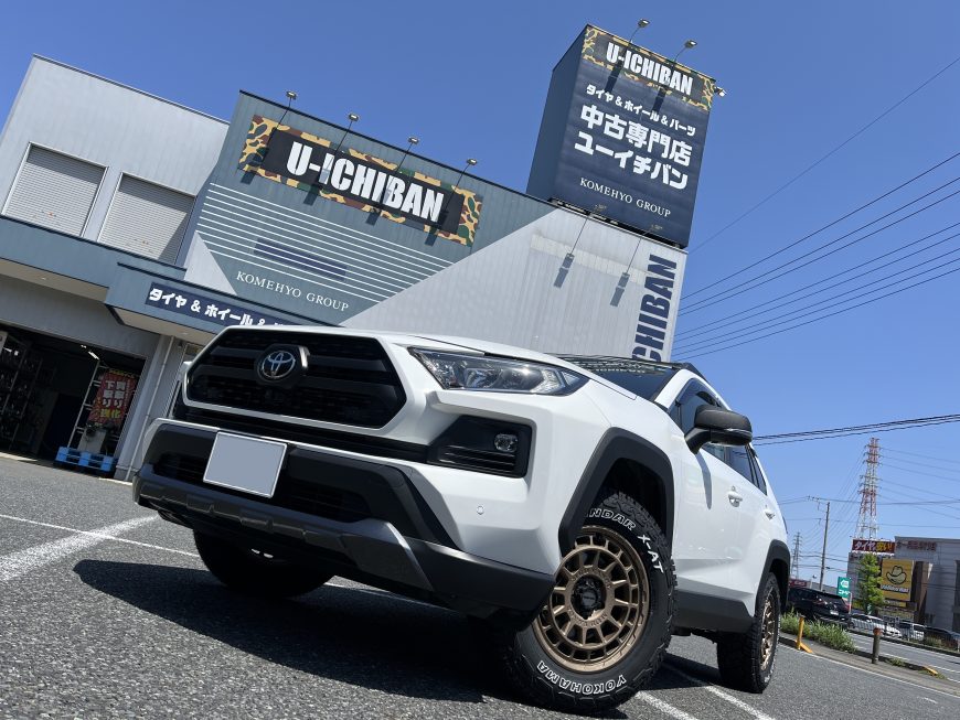 やっぱりRAV4オフパケには、オフロード感全開のホイールで決まり