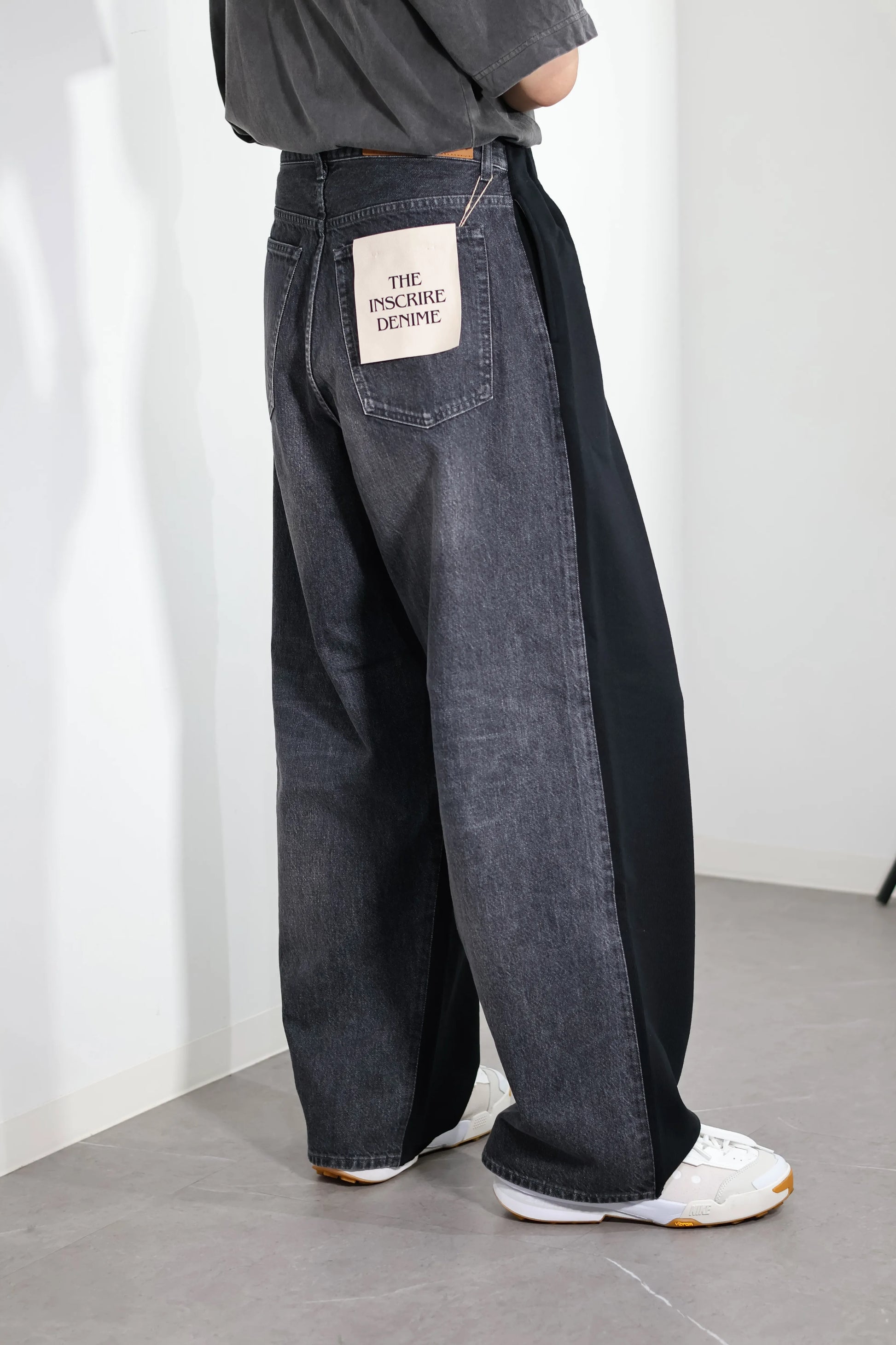 INSCRIRE - Hybrid Sweat Denim Pants - BLACK × BLACK – un