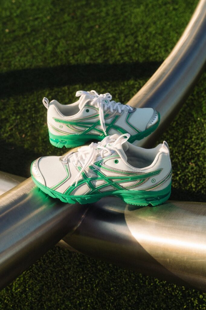 HIDDEN NY x ASICS GEL-DS Trainer 14 “Down”が国内11月21日より発売